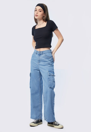 Áo Thun Croptop Cổ Vuông